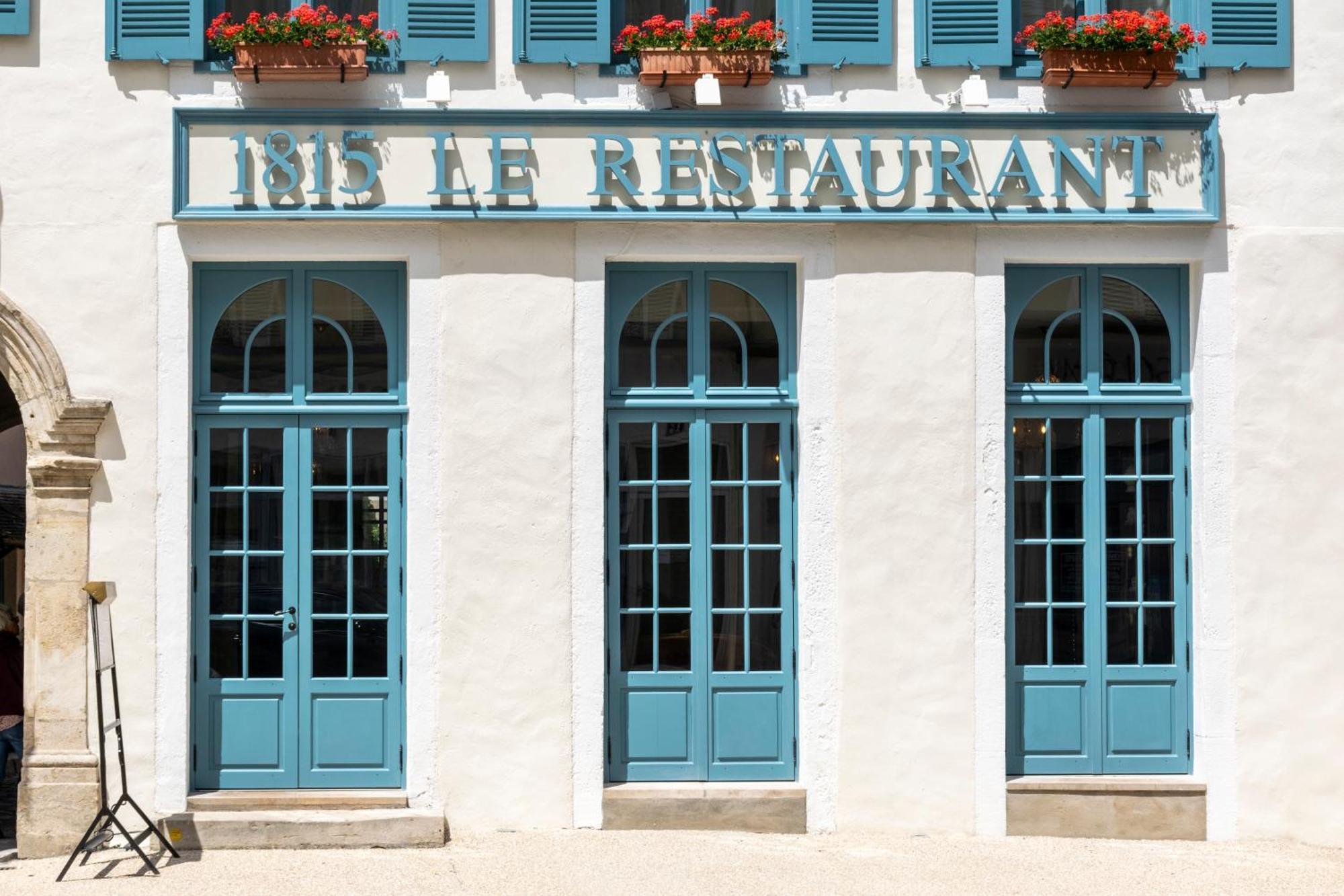 Hotel De La Poste 아발론 외부 사진