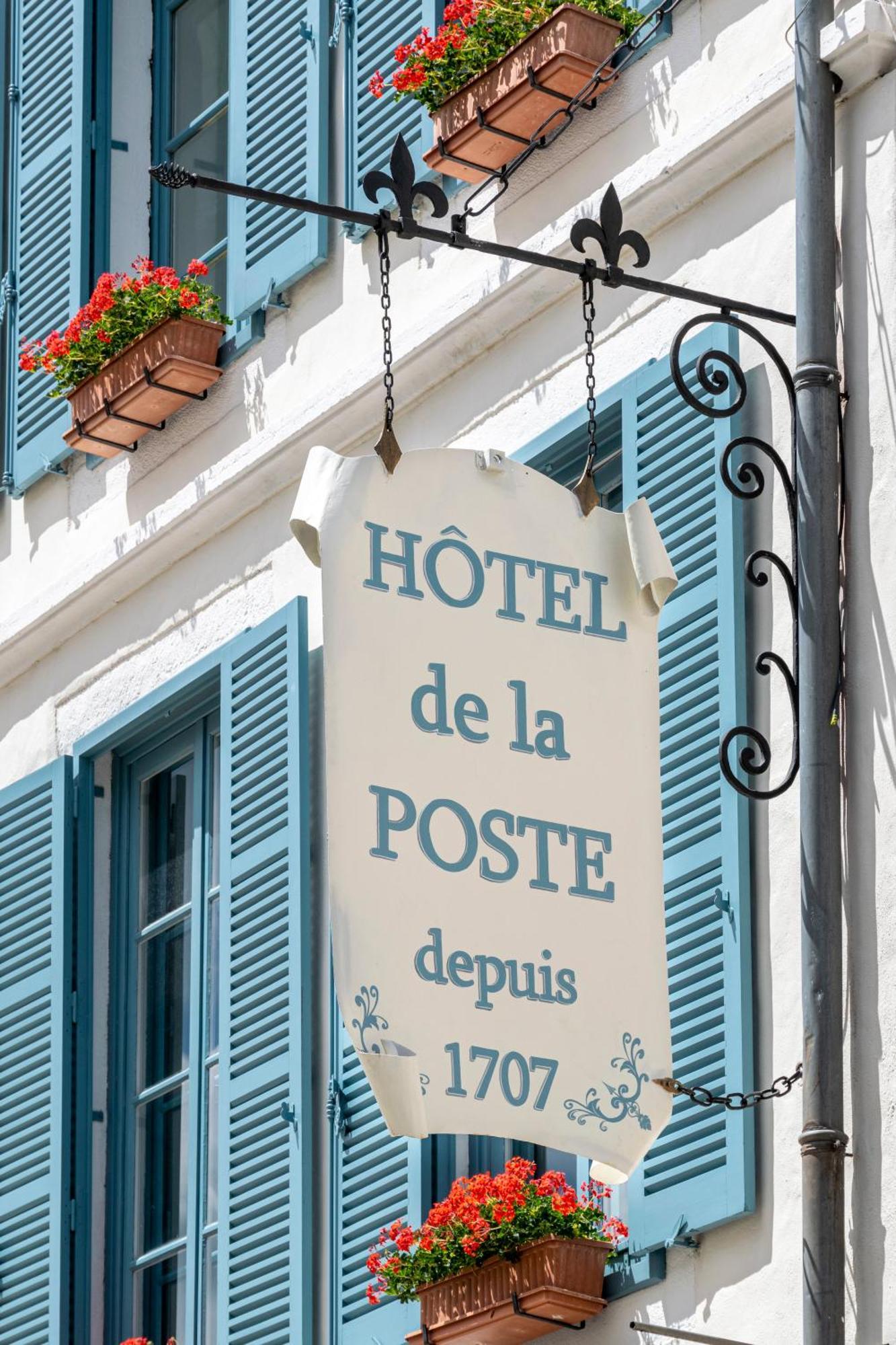 Hotel De La Poste 아발론 외부 사진